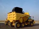 744J High Lift loading compost
