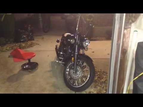 how to remove the battery from a yamaha v-star