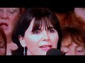 This is such a lovely piece and so SO well sung. Well done Rita, Choir (Cois Claddagh Choir from Galway -www.youtube.com Language-Signer and Musicians. A highlight! Good luck too, to our new President, his family and Ireland. We all 