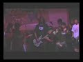 revolt \"bergerak\"