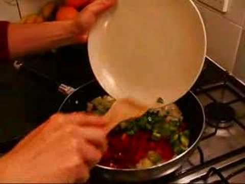 Receptari de cuines del món: Bacallà amb samfaina (English version)