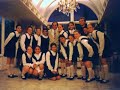 Documentário produzido pela TELEVISUAL,empresa dirigida por dois grandes cinegrafistas que ao longo de 22 anos acompanham  passo-a-passo o trabalho das Meninas Cantoras de Petrópolis. Falamos de Heber Lobato e Marcelo Filgueiras, dois 