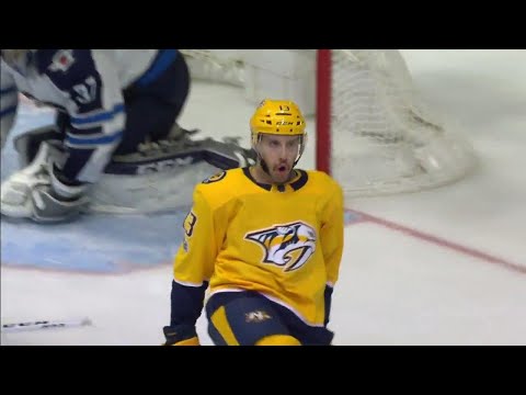 Video: Predators' Bonino with great individual effort after Subban's long distance pass