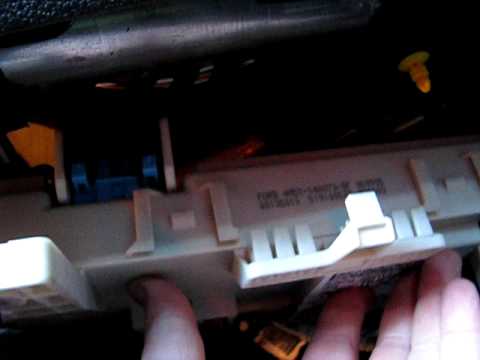 how to change oil on a ford c max