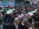 أعلنت السلطات الإسرائيلية تعليق تنفيذ قرارها السابق بفتح المعابر مع قطاع غزة. وقالت إن المعابر ستظل مغلقة إلى ان يتوقف إطلاق الصواريخ من غزة. ومنعت السلطات دخول نحو 30 شاحنة تحمل أدوية والمواد الغذائية كانت في انتظار فتح معابر معابر بيت حانون "إيريز" والشجاعية "ناحال عوز" و"كرم أبو سالم". جاء ذلك بعد إطلاق خمسة صواريخ من القطاع على جنوب اسرائيل. وقد أعلنت ثلاث فصائل عسكرية تنتمي لحركة فتح والجهاد الإسلامي والجبهة الشعبية مسئوليتها عن الهجمات. وصباح اليوم منعت إسرائيل أكثر من ستة عشر دبلوماسيا أوروبيا من دخول قطاع غزة وأرجعت ذلك إلى أسباب امنية.