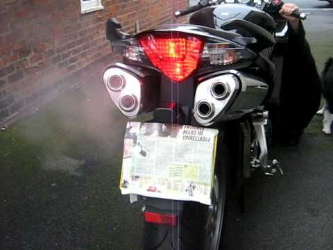 how to remove vfr800 exhaust