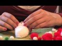 Christmas Crafts : How to Make a Santa Face
