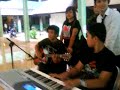 Riddy-Quwh lgi nyanyi d sma x (SMKN 10 Bandung)..