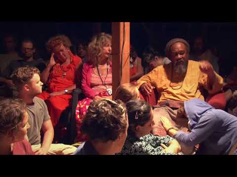 Mooji Video: The Effortlessness of Our True Being