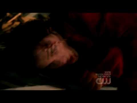 Smallville season 8 - Clark fighting Doomsday - Spoiler!*