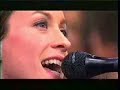 Alanis Morissette singing You Learn Brazil \"Programa Livre\"