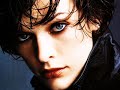 Milla Jovovich 2.0 - Thumb #1