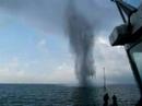 Mijn detonatie voor de kust van Den Helder Mijn detonatie voor de kust van Den Helder