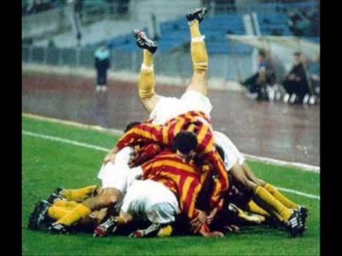 Hilarious Soccer Photos!