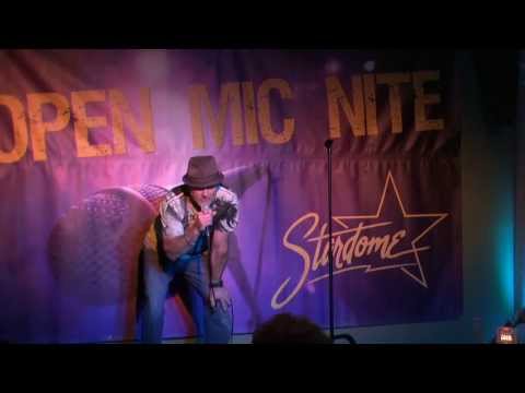 Wayne Mathews's 1st Performance at the Stardome Comedy Club's Open Mic Contest