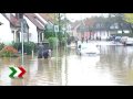 Mehrere Rohrbrüche: Straßenzug unter Wasser in Essen