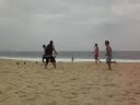 zoação na praia do leme