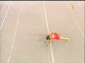 (Break)dance in gymnastics