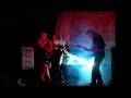 videos de Rea le Roux Birchwood Hotel - Fri 19 Dec 2008 - lady coming up on stage from nowhere on Footloose :)