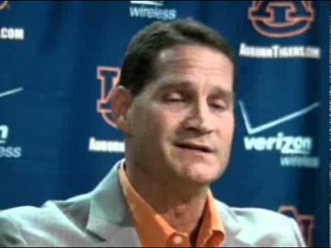 Gene Chizik strong defense of Cam Newton.flv