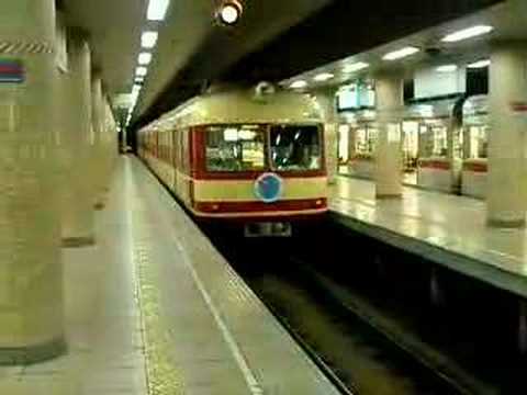 長野駅にて
