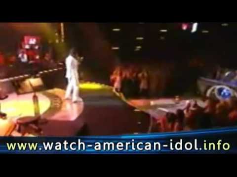 ADAM LAMBERT – Feeling Good [HQ VIDEO] + judges & mentor Jamie Foxx – American Idol TOP5 2009