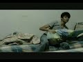 Đang ngủ mà nghe thấy tiếng súng =))