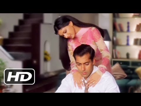 Sonali Bendre Comforts Salman Khan - Best Romantic Scene - Hum Saath Saath Hain