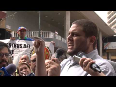 Juan Requesens: “La próxima semana presentaremos en el Parlamento la propuesta para mejorar el ingreso de los docentes”