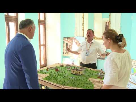 Игорь Додон посетил историко-культурный комплекс – имение Манук-Бея