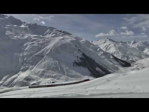 Glacier Express in winter