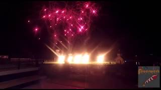 Flammenshow mit Lichterbildern und Pyrofontänen zur Hochzeit