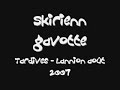 gavotte jou�e par le groupe skirienn.
music from brittany (france), accordeon, biniou, bombarde, flut, song. julien cornic, pascal cr�ac'h, jaouen le go�c, erell olivier-j�gat, sabine kergo�t http://www.myspace.com/skirienn