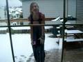 videos de eloras locked outside !
