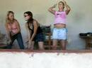 Titi e suas funkeiras