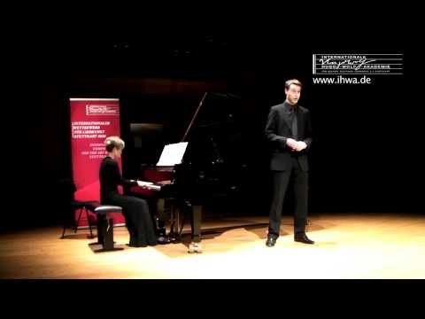 appl - Auftritt von Benjamin Appl (Bariton) aus Deutschland und Bernadette Bartos (Klavier) aus Österreich beim Internationalen Wettbewerb für Liedkunst Stuttgart 2...