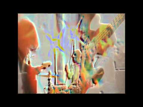 Hiss Hot Video