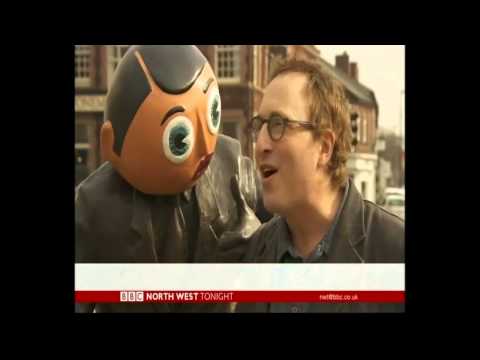 Jon Ronson Talking FRANK with Harry Sievey in Timperley Jon Ronson Talking FRANK with Harry Sievey in Timperley