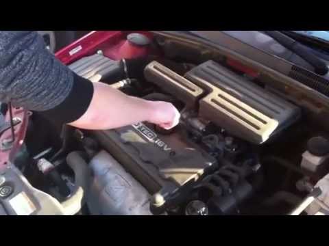Changing the oil on a 2008 Suzuki Reno. By How-to Bob