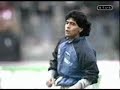 Maradona aquecendo