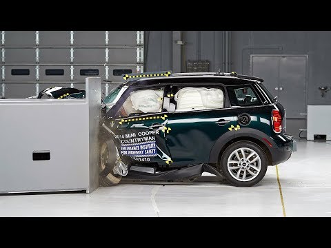 small - 2014 Mini Cooper Countryman 40 mph small overlap IIHS crash test Overall evaluation: Good Full rating at http://www.iihs.org/iihs/ratings/vehicle/v/mini/cooper-countryman/2014.