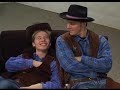 niko-ja-sauli-hanging-by-a-moment.html