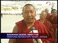 Tibetans Celebrate Olympic Torch Atop Mt Qomolangma