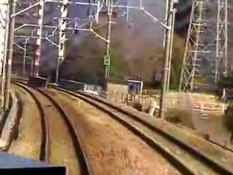 JR横浜線　小机駅　から　新横浜駅