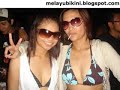 Gadis Melayu Bogel Bikini di Pantai