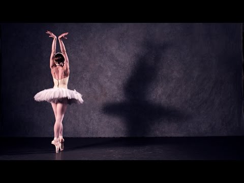 Ballet in super slow motion (The Royal Ballet) 