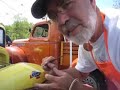 Alan Johnson paints for Two Kids Foundation Charity Car Show