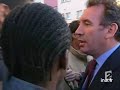 Bayrou - La gifle : \"Tu me fais pas les poches !\"