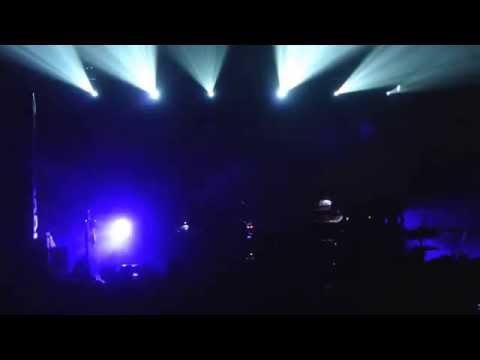 Lotus Flower (Remix) – SBTRKT – 10.23.2014 The Riviera Chicago (YouTube auto edit mix)