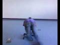 videos de paul-stunt revolving chair